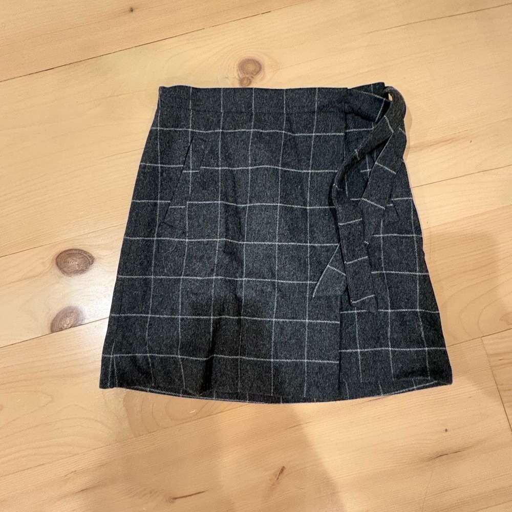 Plaid Wrap Skirt - Grey